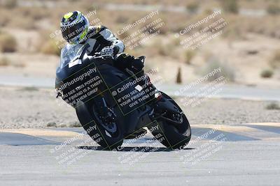 media/Oct-02-2025-Racers Edge (Thu) [[2c91cb6ab3]]/3-B Group/Session 3-Turn 16 (12pm)/